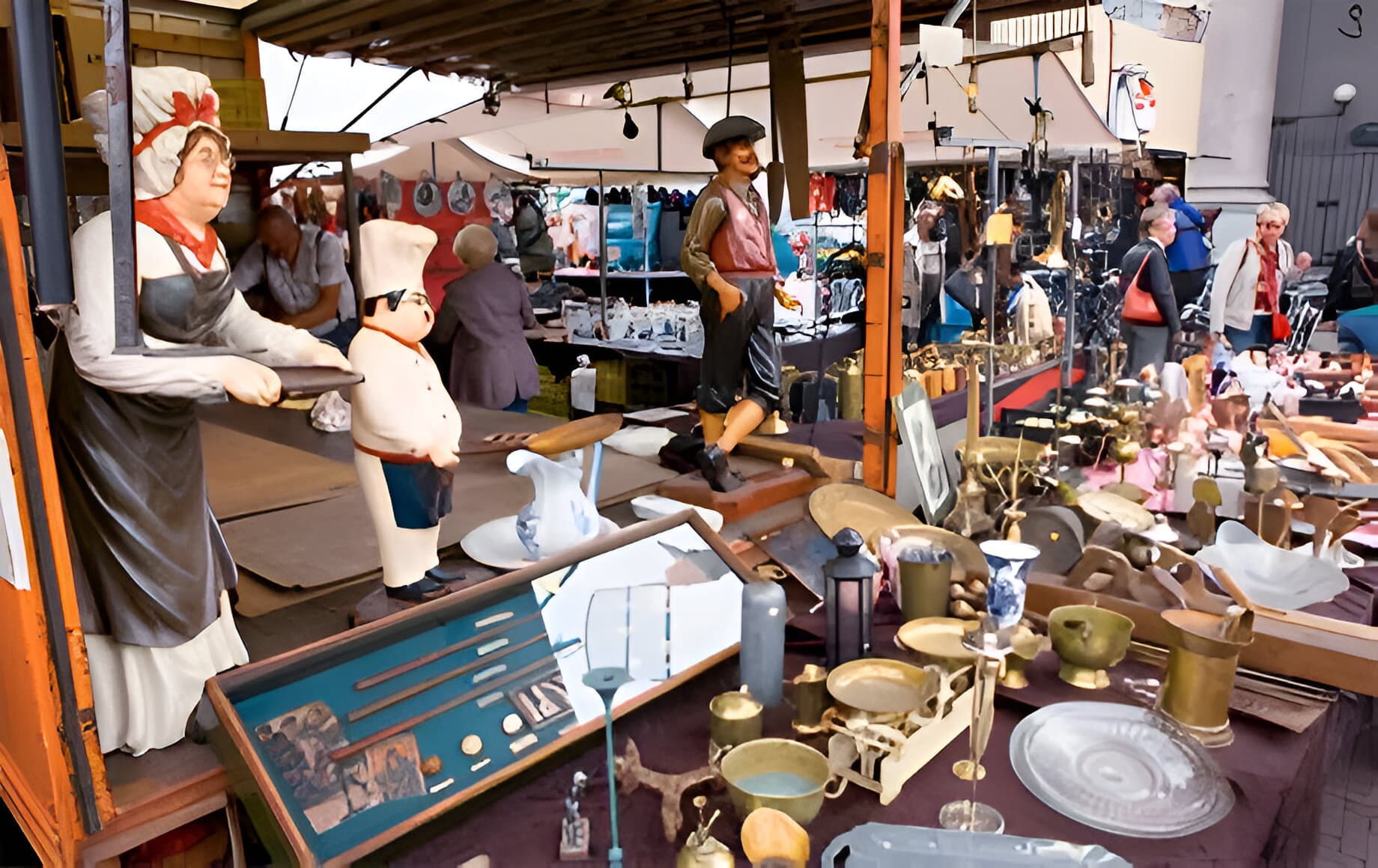 Elst (GLD) <br> Sporthal De Helster